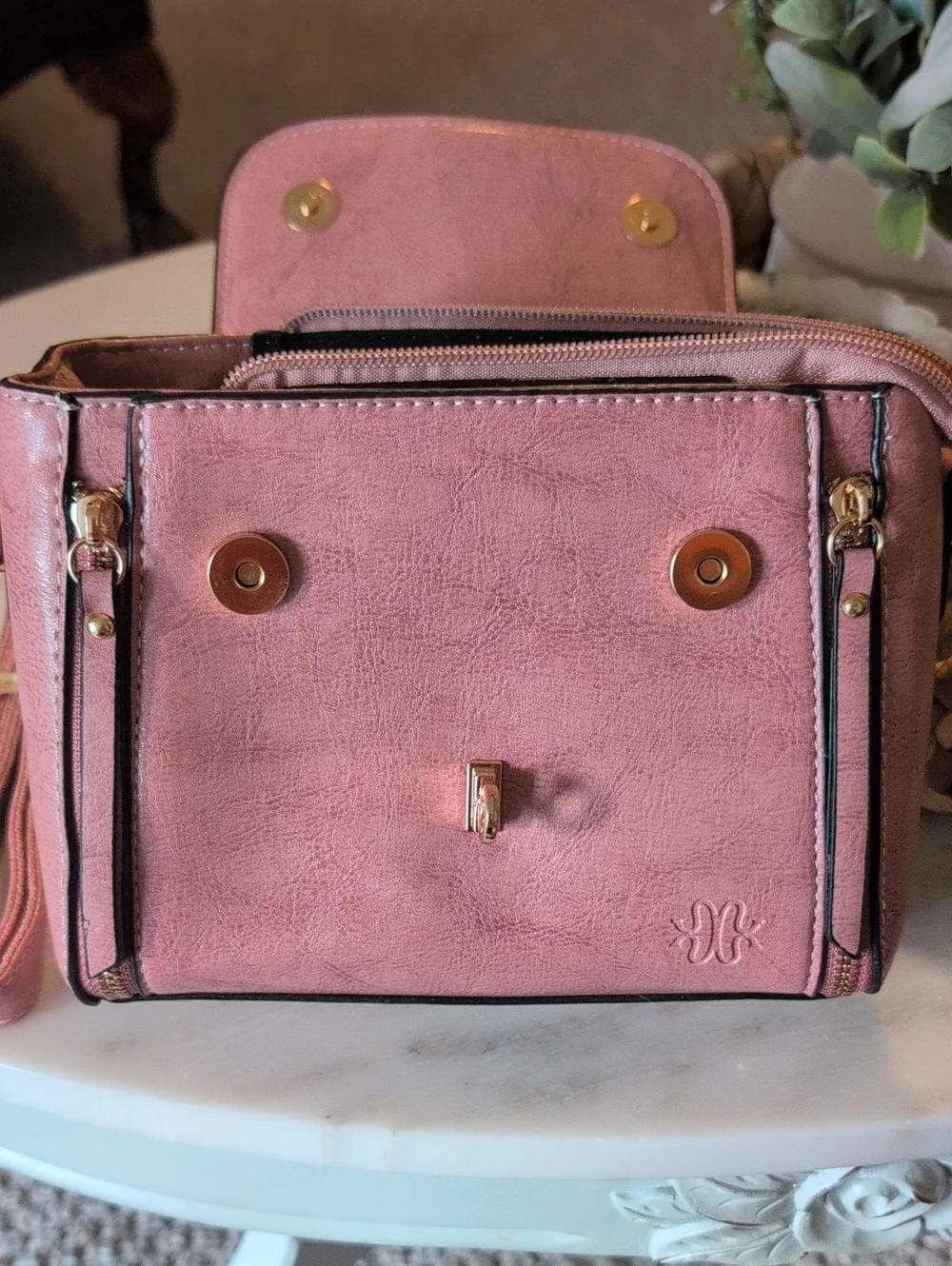 Stylish Pink Top-Handle Satchel Handbag